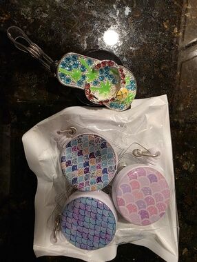 Lot Of 4 Badge Reels